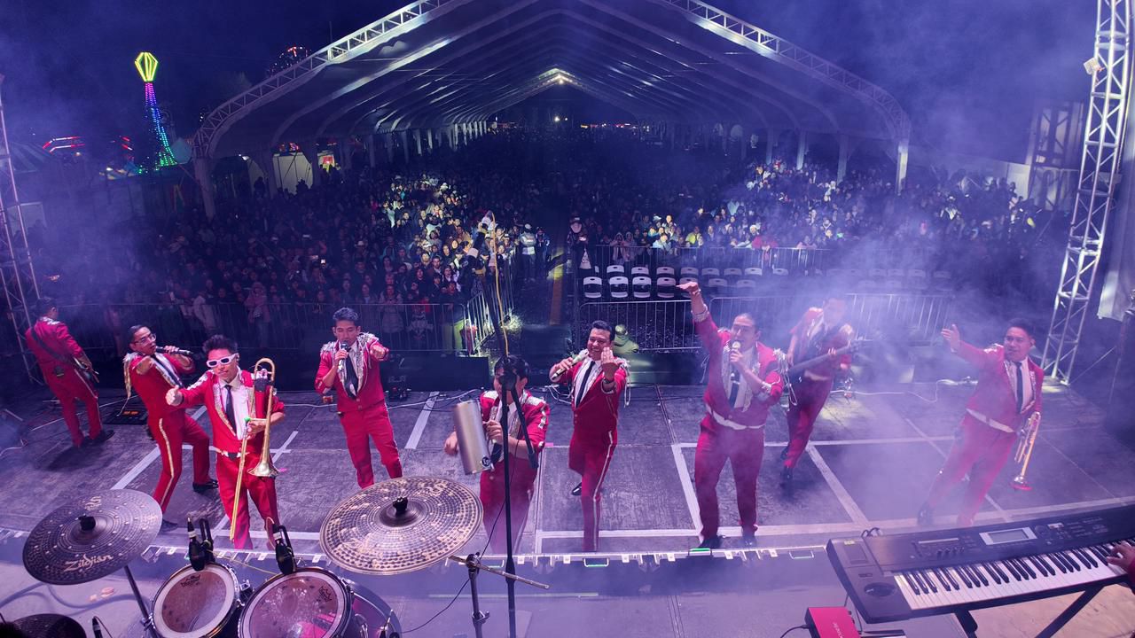 Éxito rotundo de La Original Banda El Limón en la Feria Apizaco 2026